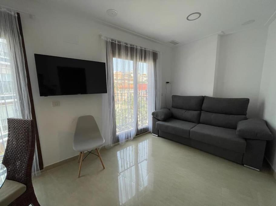 Piso Centro Elche Junto Basilica Apartment Exterior foto